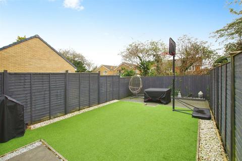 74 Coronel Close, Swindon, SN3 4FW