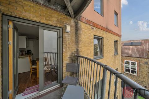 2 bedroom flat for sale, Stephenson House, 158, High Road, N15