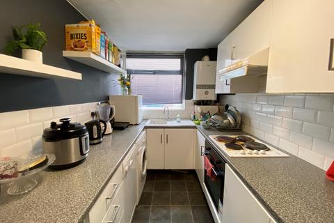 2 bedroom flat for sale, 42 Duncombe Drive, Bedfordshire LU5