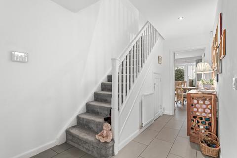 25e Eagle Avenue, Auchterarder, PH3 1GD