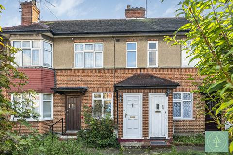 2 bedroom maisonette for sale, Orchid Road, London, N14