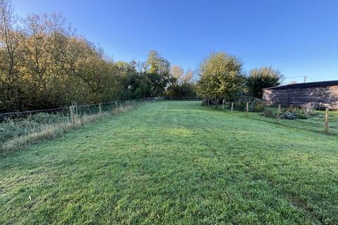 Land for sale, Salisbury