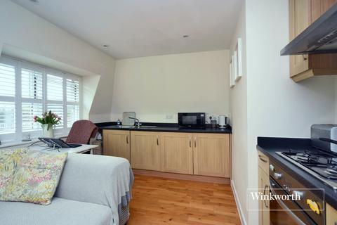 1 bedroom apartment for sale, The Avenue, Worcester Park, Surrey, KT4