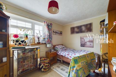 27 Nicholas Drive, Reydon, Southwold, IP18 6RE