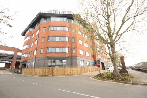 1 bedroom apartment to rent, Verona Apartments, Slough