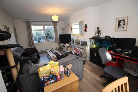 3 bedroom semi-detached house for sale, Bolton Lane, Bradford BD2