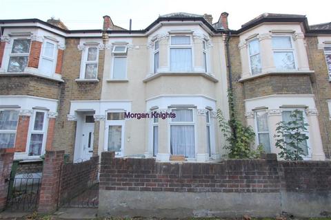 5 bedroom terraced house to rent, Manor Park E12