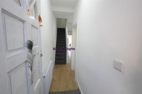 5 bedroom terraced house to rent, Manor Park E12