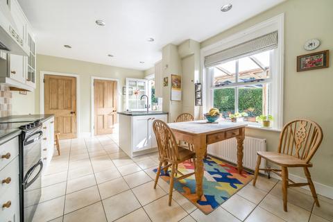 Chaverden Cottage Hill Road, Grayshott, Hindhead, GU26 6HL