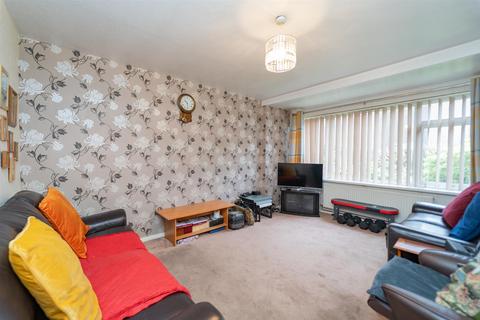 3 bedroom end of terrace house for sale, Carey Walk, Hulme