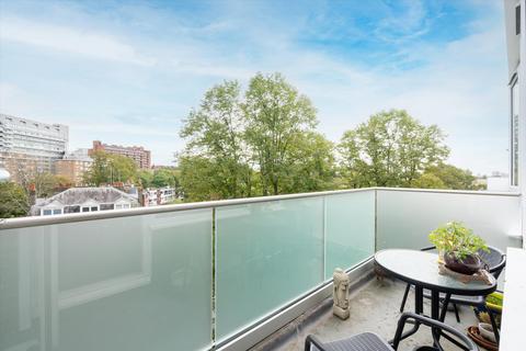 2 bedroom flat for sale, Fairfax Road, London, NW6