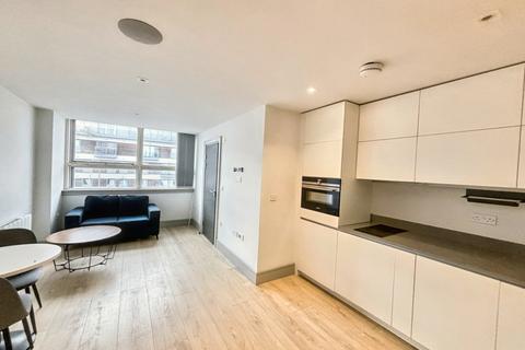 Studio to rent, Mercantile House, Uxbridge, Greater London