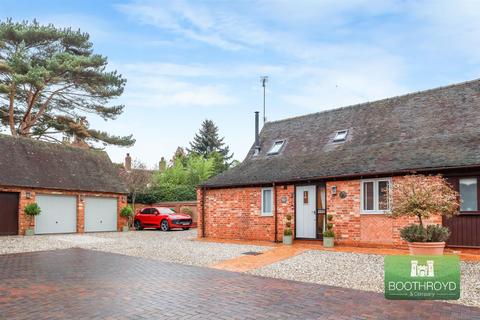 3 bedroom barn conversion for sale, Cannocks Lane, Coventry