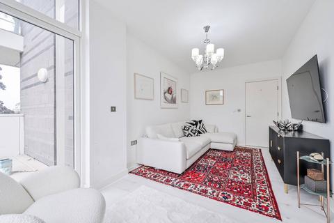 3 bedroom flat for sale, Middleton Way, Blackheath, London, SE13