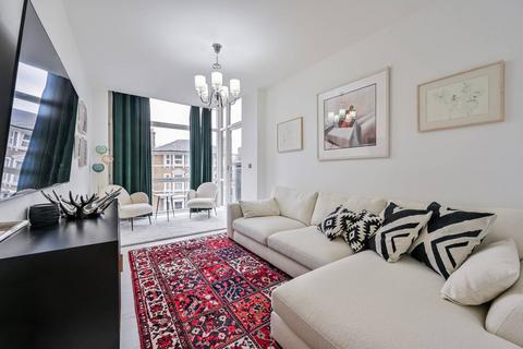 3 bedroom flat for sale, Middleton Way, Blackheath, London, SE13