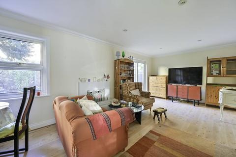 4 bedroom terraced house for sale, Salisbury Place, Oval, London, SW9