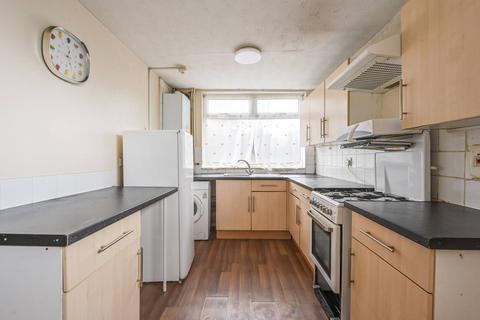 37 Atkinson Road, London, E16 3LP