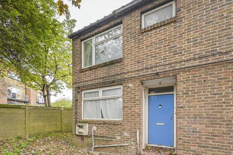 37 Atkinson Road, London, E16 3LP