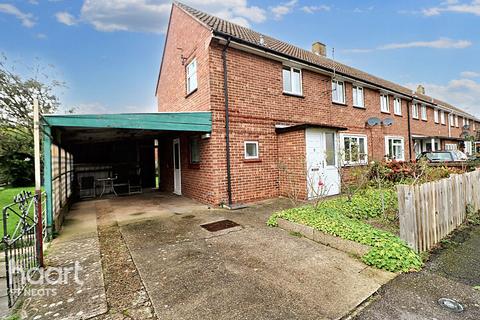 3 bedroom end of terrace house for sale, Riversmead, St Neots