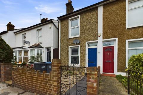 2 bedroom end of terrace house to rent, Upland Road, South Croydon