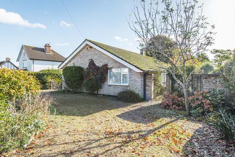 2 bedroom detached bungalow for sale, Norwich