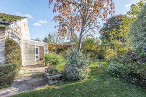 2 bedroom detached bungalow for sale, Norwich