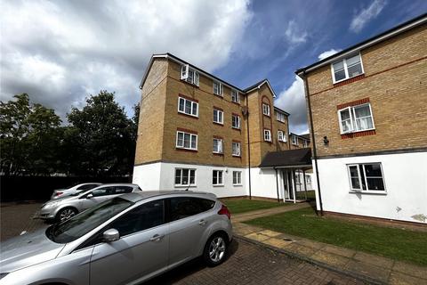 2 bedroom apartment to rent, Clarence Close, New Barnet EN4