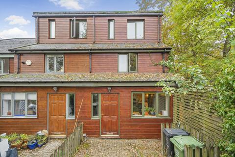 4 bedroom end of terrace house for sale, Honeyfield Mews, Forest Hill