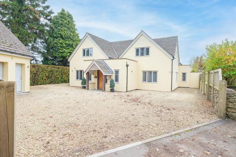 4 bedroom detached house for sale, Tetbury Road, Sherston, Malmesbury, SN16