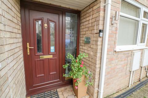 4 bedroom detached house for sale, Tarnside Fold, Glossop SK13