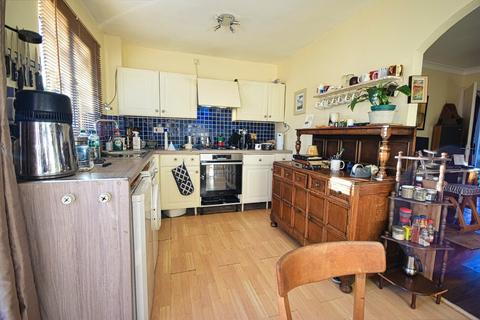 17 Aldis Close, Birmingham, B28 8EE