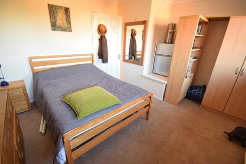 17 Aldis Close, Birmingham, B28 8EE