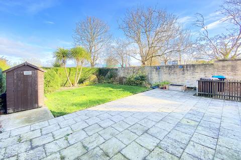 11 Avondale Road, Harrogate, HG1 4AN