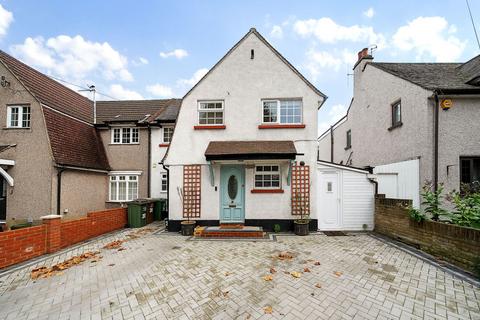 4 bedroom semi-detached house for sale, Colston Avenue, Carshalton