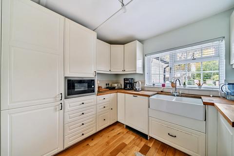 38 Colston Avenue, Carshalton, SM5 2NU