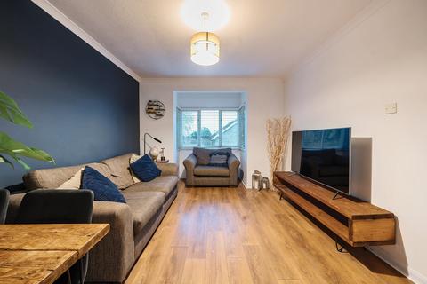 14 Nutfield Close, Carshalton, SM5 2RQ