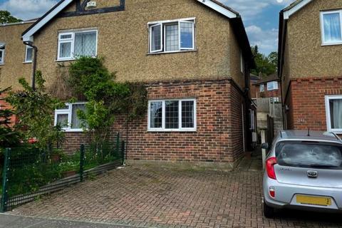 4 bedroom semi-detached house to rent, Pretoria Road, Kent CT1