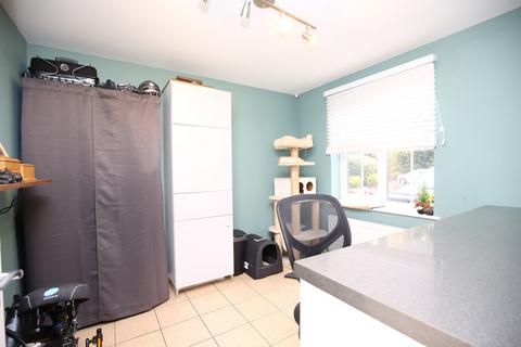 12 Merevale Road, Atherstone, CV9 2PR