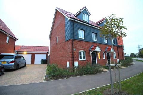 3 bedroom semi-detached house to rent, Sorrel Grove, Cringleford NR4