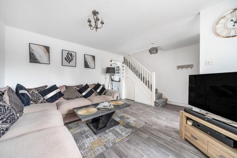 3 bedroom end of terrace house for sale, The Fieldings, Surrey GU21