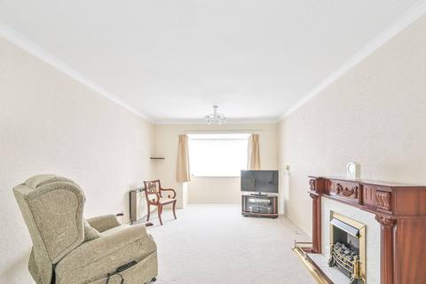 2 bedroom flat for sale, Church Lane, Hendon, London, NW4