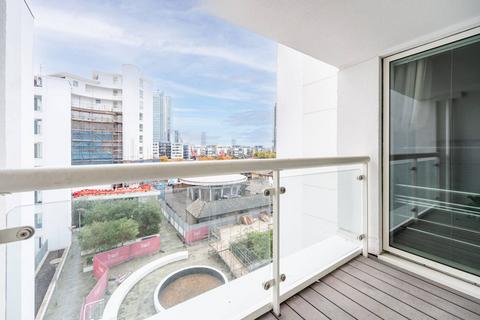 2 bedroom flat for sale, Corona Building, Canary Wharf, London, E14