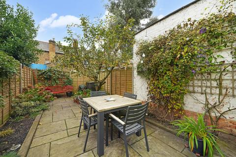 2 bedroom terraced house for sale, Moselle Avenue, London N22