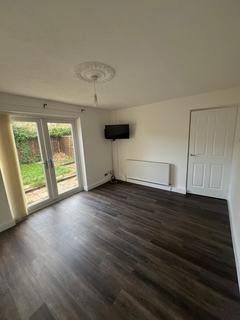 3 bedroom end of terrace house to rent, Sunnyside