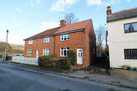 3 bedroom semi-detached house to rent, Bailey Road, Westcott