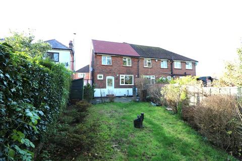 3 bedroom semi-detached house to rent, Bailey Road, Westcott