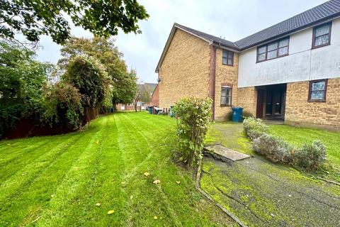 1 bedroom flat for sale, Lime Close, Harrow