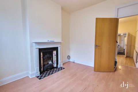 undefined, Frederick Street, Luton
