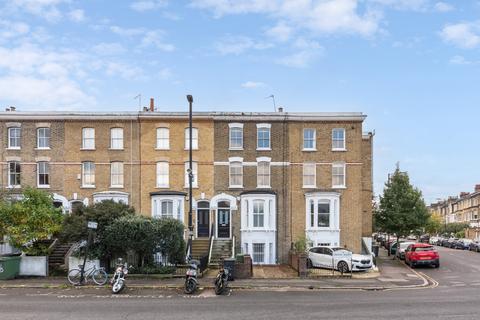 1 bedroom flat for sale, Union Road, London