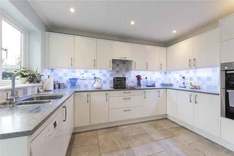 16 Orchard Close, Queen Camel, Yeovil, BA22 7NY